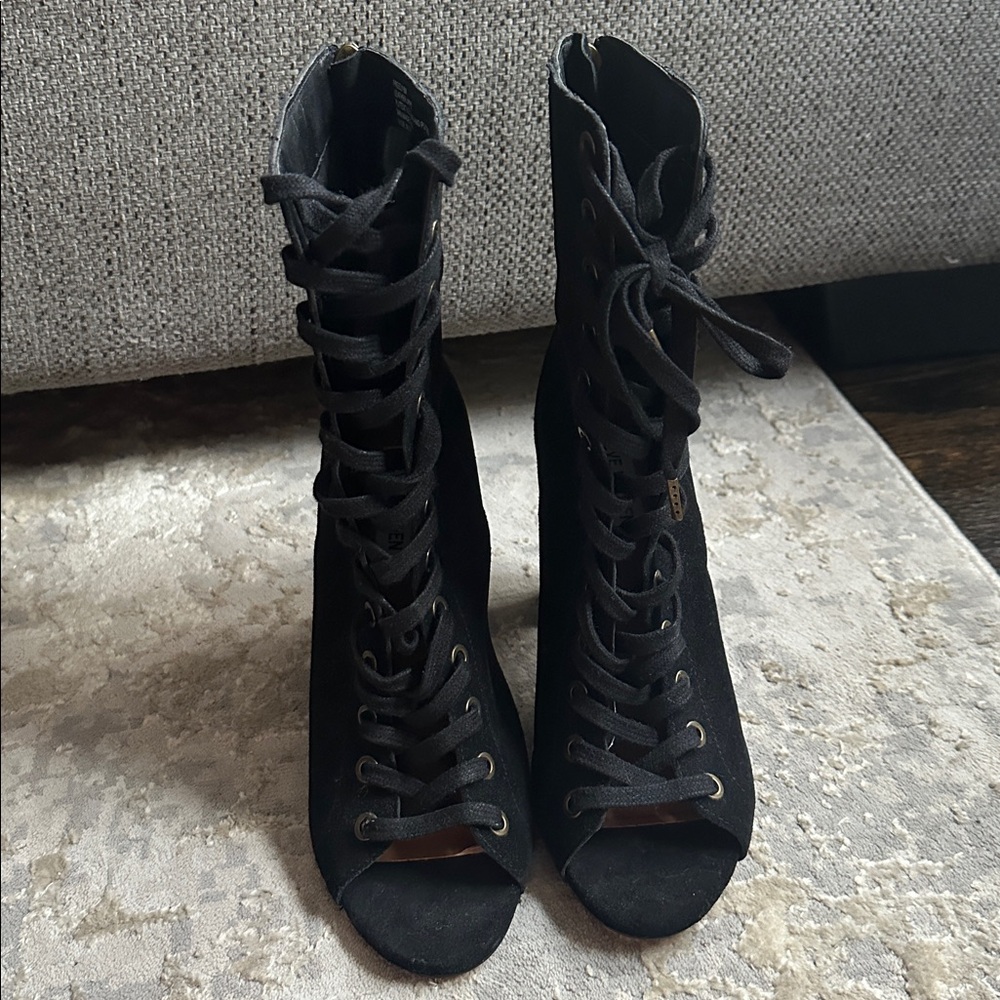 Steve Madden Freely Open Toe Suede Lace Up Booties 8M